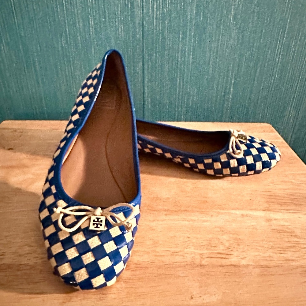 Tory Burch blue woven ballet flat.